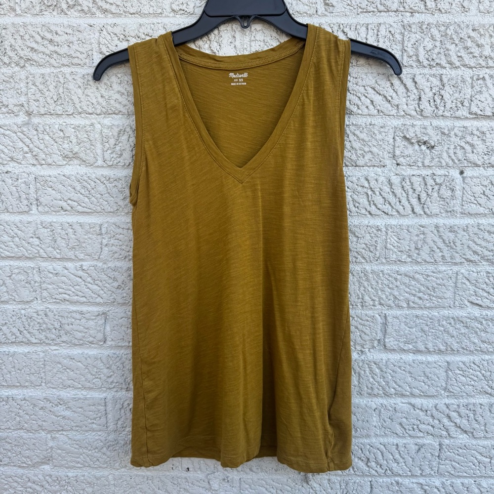 Madewell 100% Cotton V-Neck Tank Top – XS – Golden Mustard Yellow